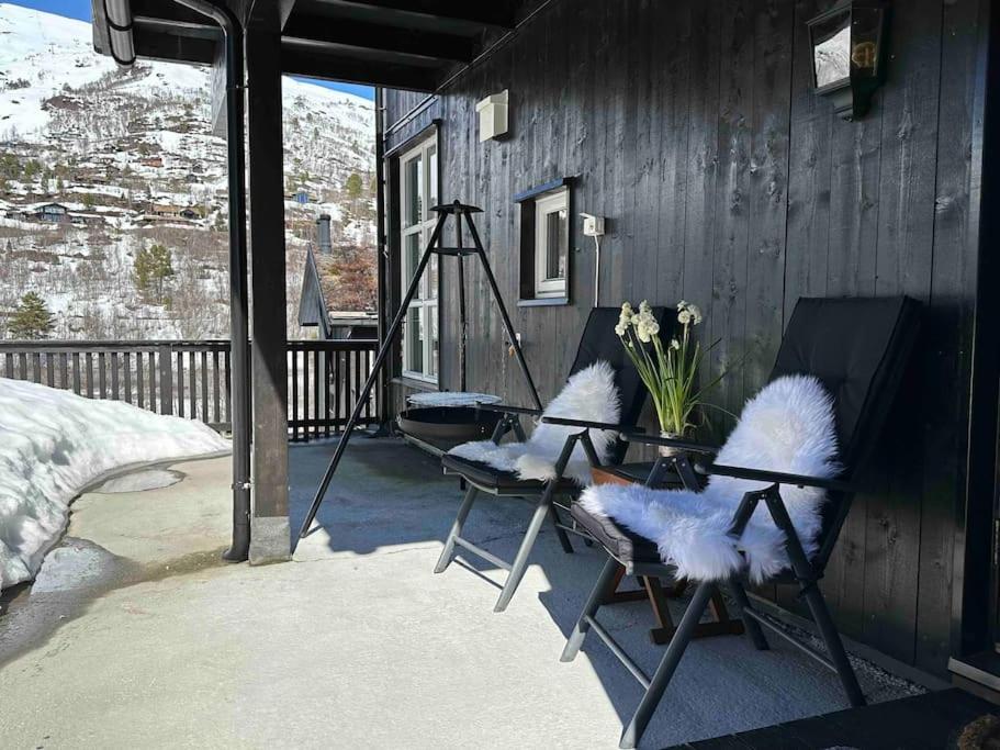 Lovise Mountain Apartment Stranda  Extérieur photo