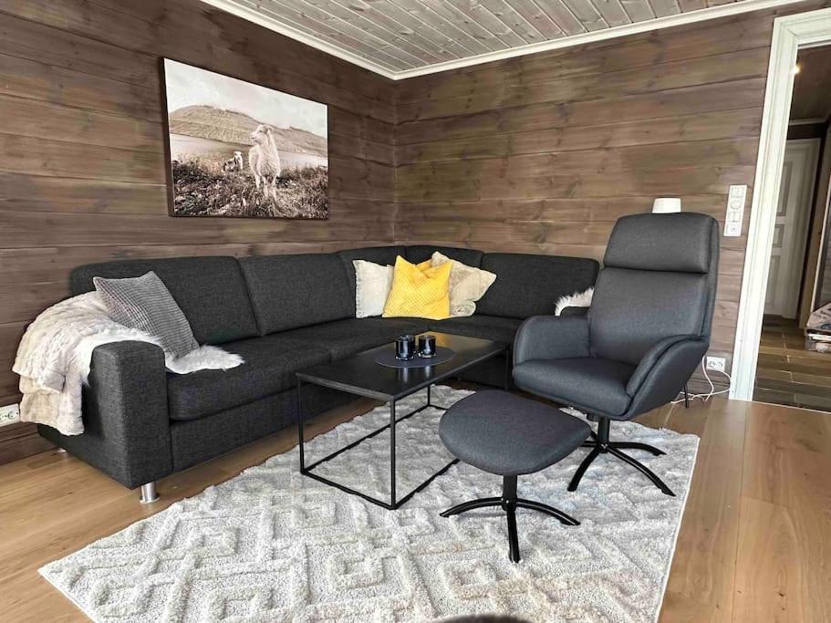 Lovise Mountain Apartment Stranda  Extérieur photo